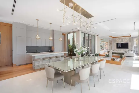 Entrepôt à Palm Jumeirah, Dubai, 4 chambres, 715 m², № 61510 - photo 4