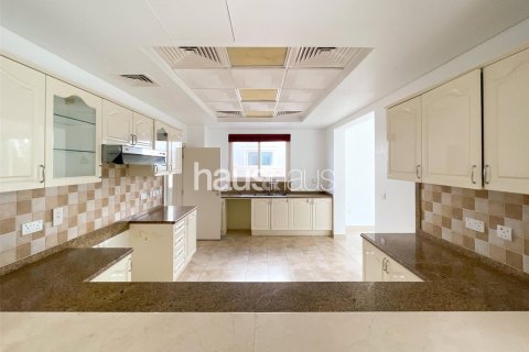 فيلا في Dubai Sports City, دبي 5 غرف نوم , 325 م² رقم 43257 - صورة 4
