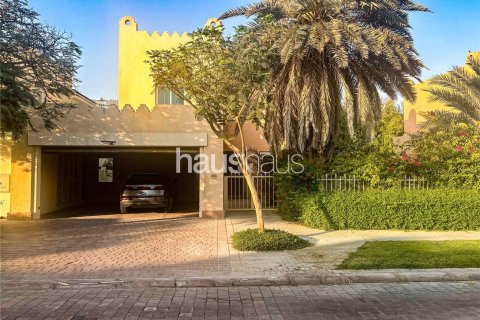 فيلا في Dubai Sports City, دبي 5 غرف نوم , 325 م² رقم 43257 - صورة 1
