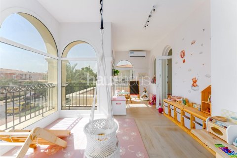 Villa en Arabian Ranches, Dubai, 5 dormitorios, 409 m², № 43246 - foto 17