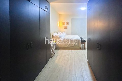 Villa en The Villa, Dubai, 5 dormitorios, 555 m², № 43237 - foto 11