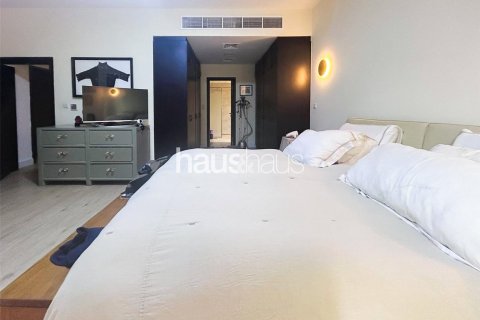 Villa en The Villa, Dubai, 5 dormitorios, 555 m², № 43237 - foto 12