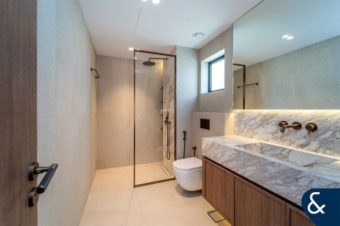 Купить виллу в Meadows, Дубай: 4 спальни, 353м², № 91286 - фото 27