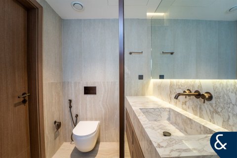 Купить виллу в Meadows, Дубай: 4 спальни, 353м², № 91286 - фото 26