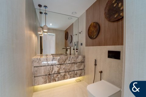 Купить виллу в Meadows, Дубай: 4 спальни, 353м², № 91286 - фото 11