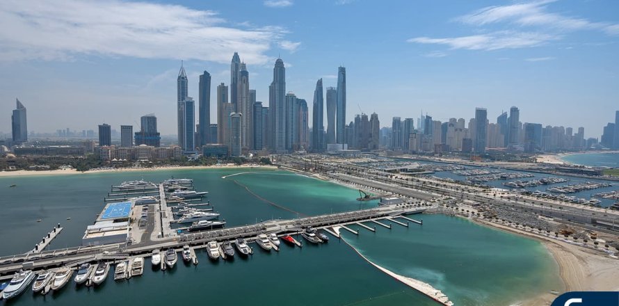 Квартира в EMAAR Beachfront, Dubai Harbour, Дубай, 2 спальни, 109м², № 91297