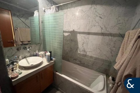 Купить квартиру в Джумейра Лейк Тауэрс, Дубай: 1 спальня, 94м², № 91288 - фото 12