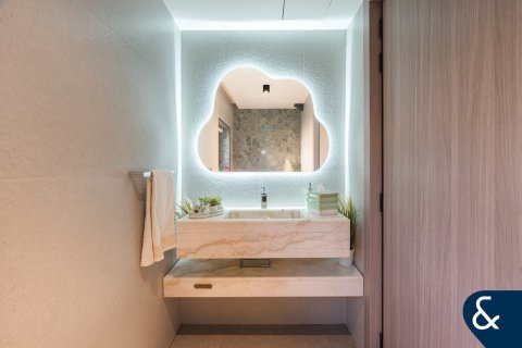 Купить виллу в North Village, Al Furjan, Дубай: 5 спален, 569м², № 91289 - фото 7