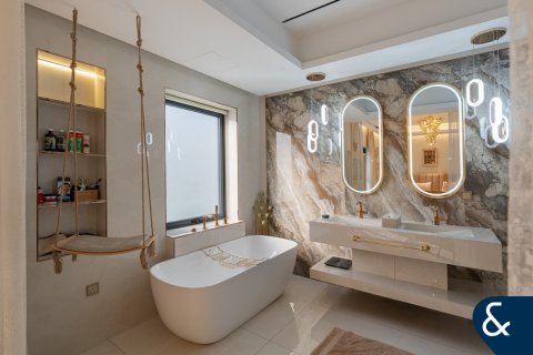 Купить виллу в North Village, Al Furjan, Дубай: 5 спален, 569м², № 91289 - фото 15