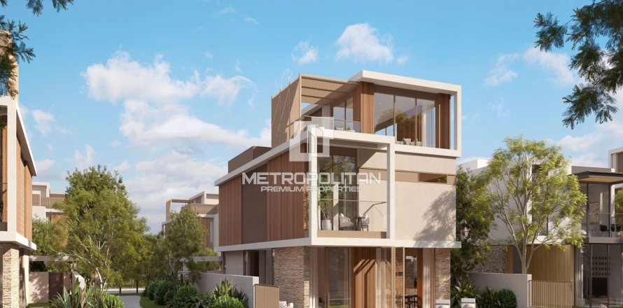 Вилла в Dubai Land, Дубай, 5 спален, 461м², № 15647