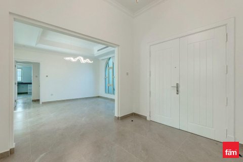Villa in Jumeirah Islands, Dubai 4 bedrooms, 988.7 sq.m. № 55092 - photo 18