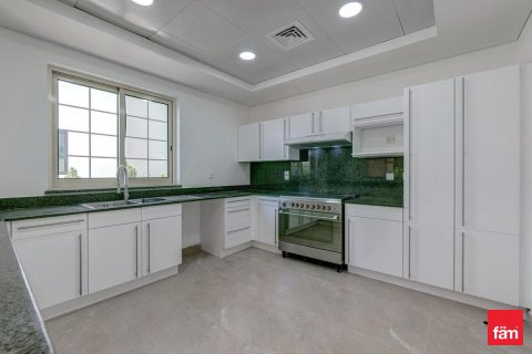 Villa in Jumeirah Islands, Dubai 4 bedrooms, 988.7 sq.m. № 55092 - photo 20