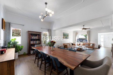 Villa en Meadows, Dubai, 4 dormitorios, 373 m², № 44468 - foto 20