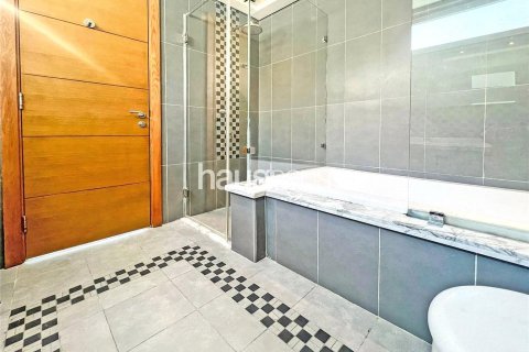 Villa in Jumeirah Park, Dubai 4 bedrooms, 386 sq.m. № 44478 - photo 9