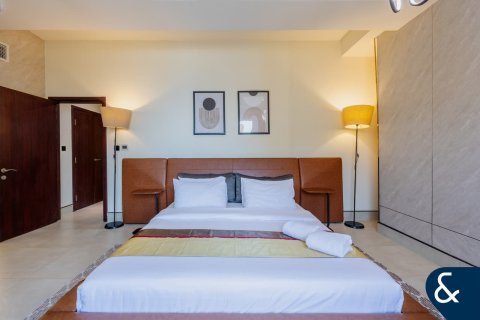 Apartamento en Jumeirah Beach Residence, Dubai, 2 dormitorios, 119 m², № 79300 - foto 19