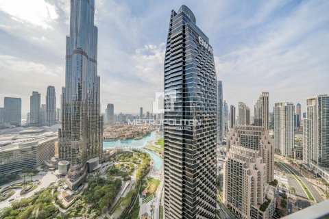 Apartment in Burj Vista, Downtown Dubai (Downtown Burj Dubai), Dubai 3 bedrooms, 165 sq.m. № 7450 - photo 1