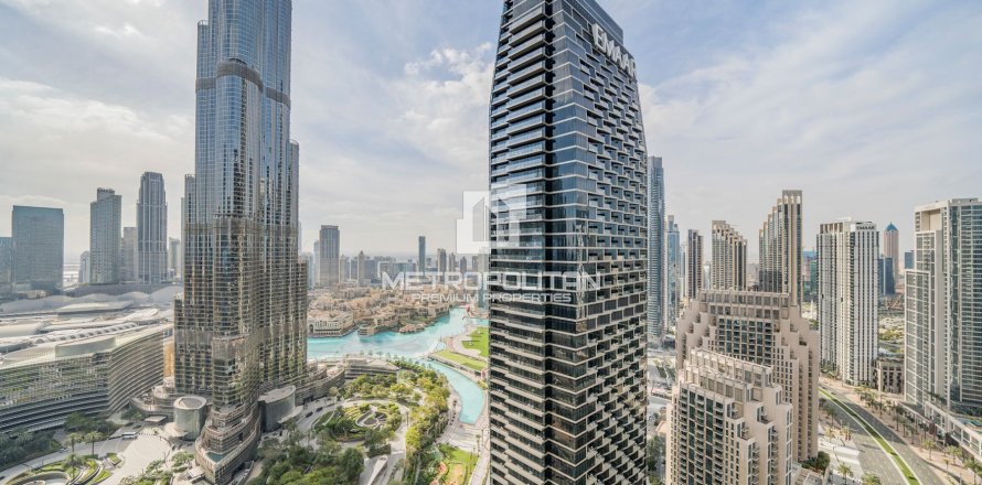Apartment in Burj Vista, Downtown Dubai (Downtown Burj Dubai), Dubai 3 bedrooms, 165 sq.m. № 7450