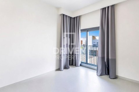 Villa en Bliss, Arabian Ranches 3, Dubai, 4 dormitorios, 265.15 m², № 127364 - foto 4