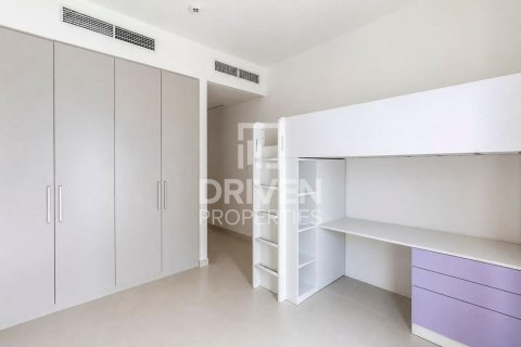 Villa en Bliss, Arabian Ranches 3, Dubai, 4 dormitorios, 265.15 m², № 127364 - foto 6