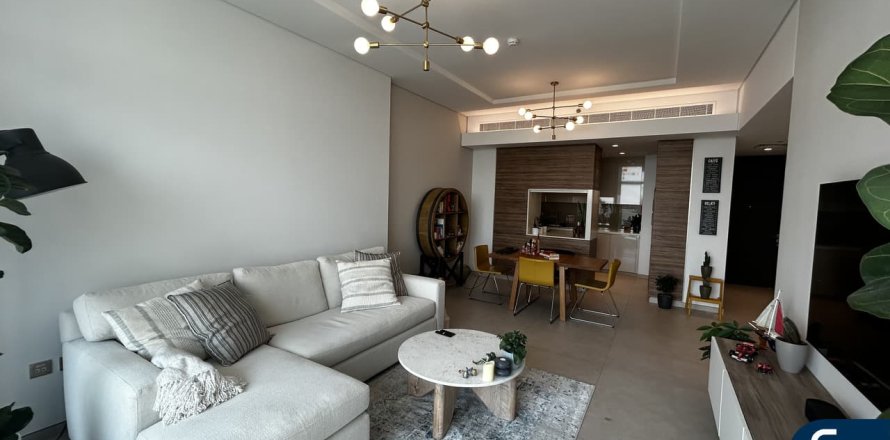 Apartment in Banyan Tree Residences Hillside Dubai, Jumeirah Lake Towers, Dubai 1 bedroom, 86 sq.m. № 75634