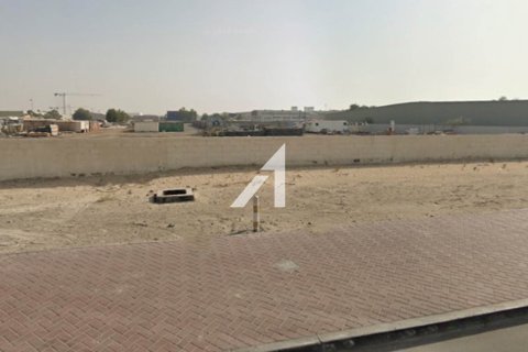 Terrain à Dubai, 24249.2 m², № 49135 - photo 3