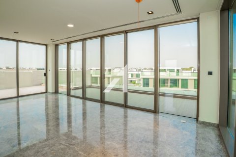 Villa in Dubai Hills Estate, Dubai 6 bedrooms, 902.3 sq.m. № 49137 - photo 11