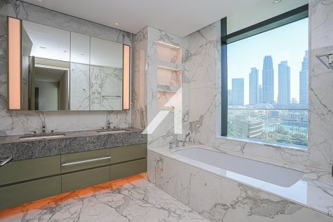Penthouse à Opera District, Downtown Dubai (Downtown Burj Dubai), Dubai, 4 chambres, 480.9 m², № 49138 - photo 17