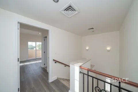 Снять в аренду виллу в Арабиан Ранчес, Дубай: 2 спальни, 175м², № 62036 - фото 12