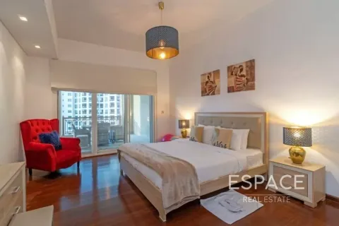 Apartment in Palm Jumeirah, Dubai 2 bedrooms, 161 sq.m. № 62037 - photo 6