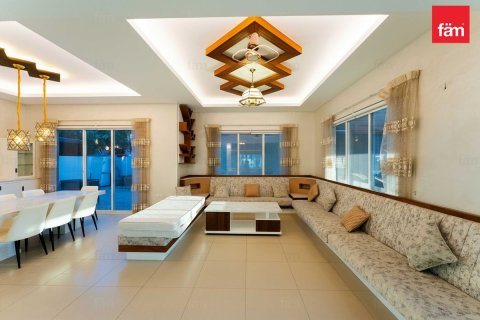 Villa in Dubai 5 bedrooms, 632.5 sq.m. № 72347 - photo 20