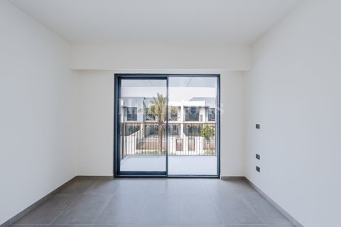 Villa in Sweden, The World Islands, Dubai 3 bedrooms, 187.47825400 sq.m. № 63654 - photo 7