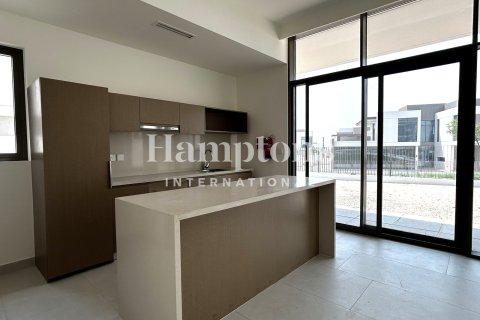 Villa à Murooj Al Furjan, Al Furjan, Dubai, 5 chambres, 651.34014591 m², № 63653 - photo 5