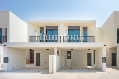 Adosado en Town Square, Dubai, 3 dormitorios, 172.14925900 m², № 63655 - foto 6