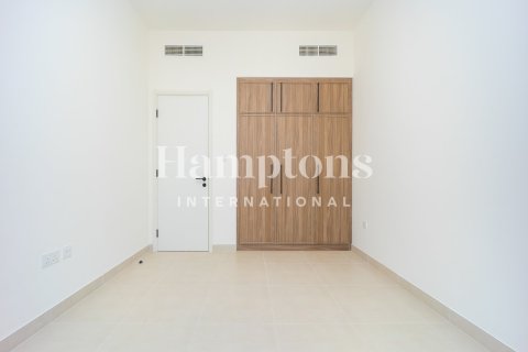 Adosado en Town Square, Dubai, 3 dormitorios, 172.14925900 m², № 63655 - foto 3