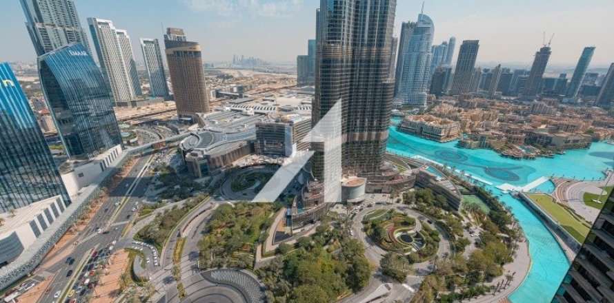 Квартира в The Address Residences Dubai Opera, Дубай, 2 спальни, 114.2м², № 11100