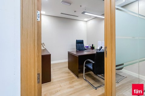 Bureau à Sheikh Zayed Road, Dubai, 97.9 m², № 137494 - photo 5