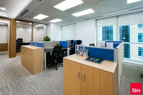 Bureau à Sheikh Zayed Road, Dubai, 97.9 m², № 137494 - photo 3