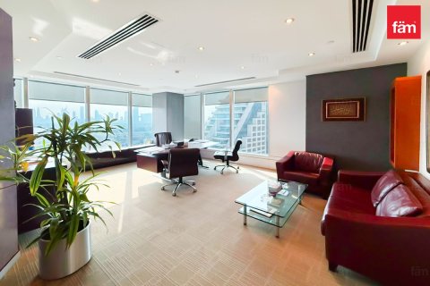 Office in Bur Dubai, Dubai 650.3 sq.m. № 137496