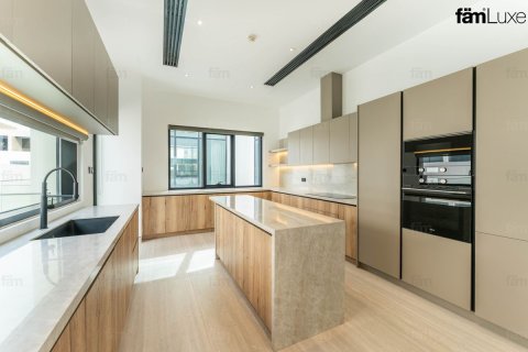 Villa in Dubai Hills Estate, Dubai 5 bedrooms, 1002.5 sq.m. № 137495 - photo 20