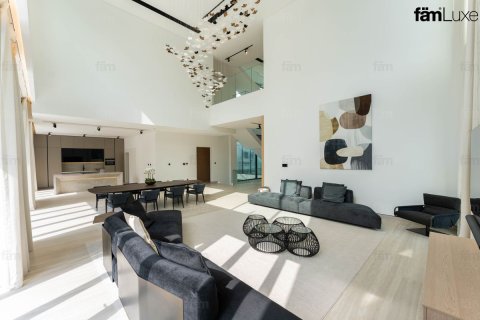 Villa in Dubai Hills Estate, Dubai 5 bedrooms, 1002.5 sq.m. № 137495 - photo 7