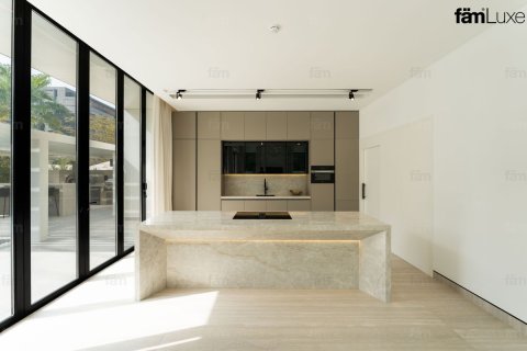 Villa in Dubai Hills Estate, Dubai 5 bedrooms, 1002.5 sq.m. № 137495 - photo 8