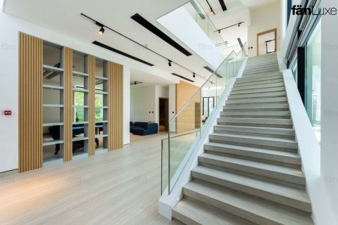 Villa in Dubai Hills Estate, Dubai 5 bedrooms, 1002.5 sq.m. № 137495 - photo 5