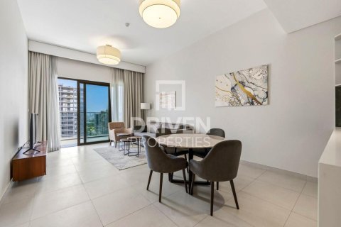 Appartement à SOL Avenue, Business Bay, Dubai, 2 chambres, 127.56 m², № 129836