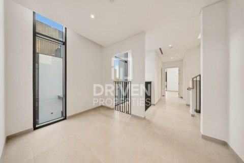 Townhouse in Mudon, Dubai 4 bedrooms, 248.33 sq.m. № 129847 - photo 10