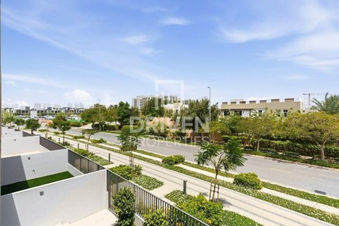 Townhouse in Mudon, Dubai 4 bedrooms, 259.48 sq.m. № 129846