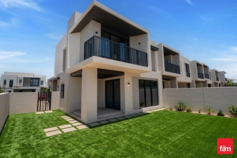 Таунхаус в Джабаль-Али, Дубай, 4 спальни, 351.1м², № 111281