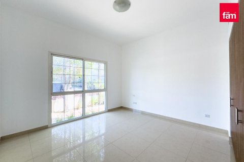 Villa in Dubai 5 bedrooms, 817.3 sq.m. № 111293 - photo 4