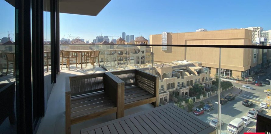 Apartment in Dubai 3 bedrooms, 136.9 sq.m. № 40162