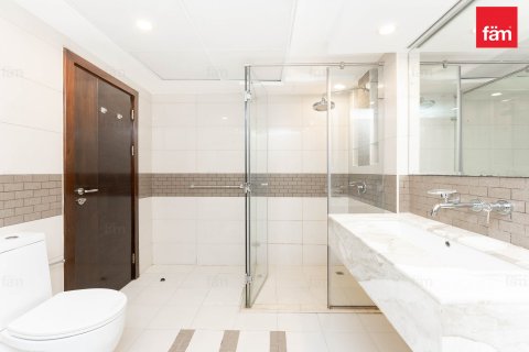 Villa in Dubai Marina, Dubai 3 bedrooms, 363.7 sq.m. № 40163 - photo 14