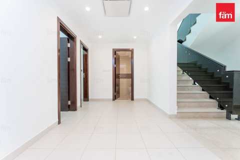 Villa in Dubai Marina, Dubai 3 bedrooms, 363.7 sq.m. № 40163 - photo 21